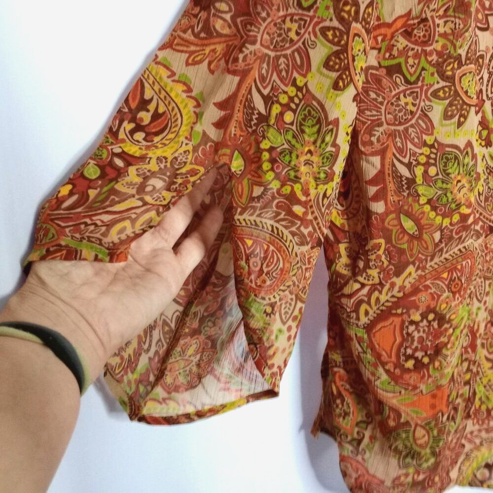 ⭐ RQT Woman Paisley Button Front Flowy V Neck Loose Fit 3/4 Slve Blouse NWT 1X - Picture 3 of 4